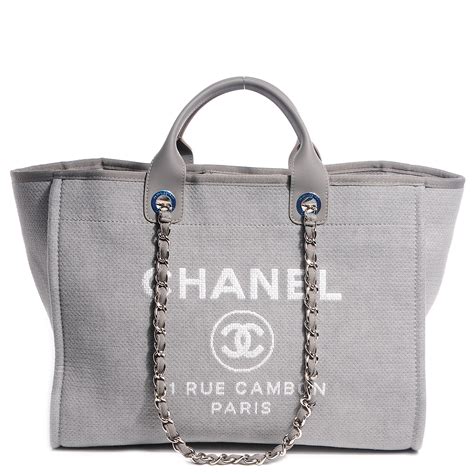 chanel canvas purse